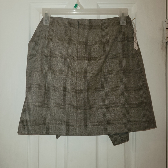 BNWT Wilfred new wrap front skirt - Picture 2 of 3